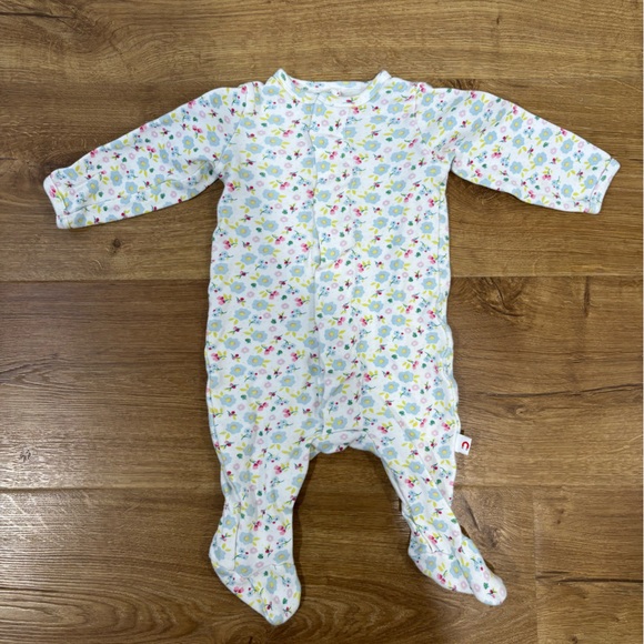 Magnetic Me Other - Magnetic Me Floral 100% Cotton Onesie